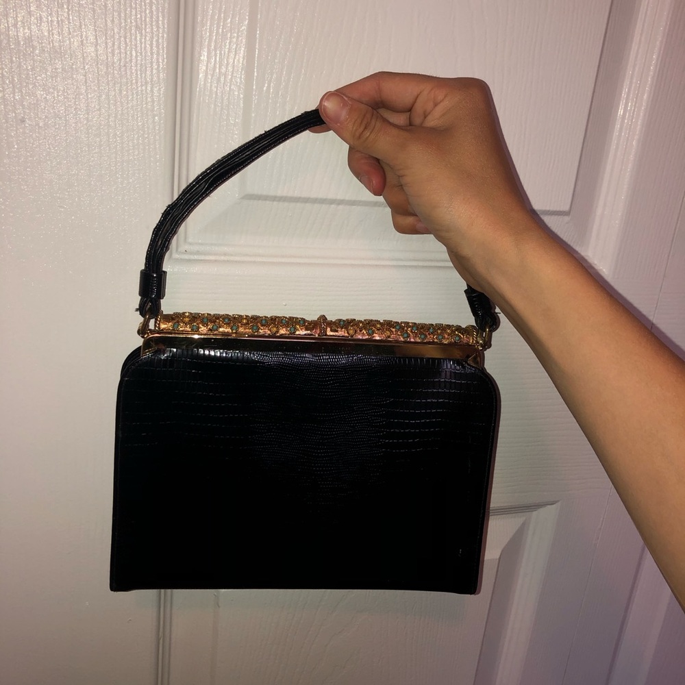 Purse 🖤🤖 - Picture 8 of 8
